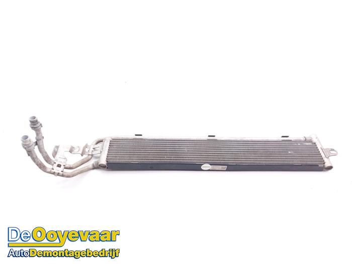 Usagé Radiateur Audi A3 Sportback (8YA) 1.4 45 TFSIe 16V Prix € 99,99 Règlement à la marge proposé par Autodemontagebedrijf De Ooyevaar
