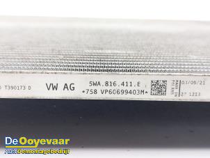 Klima Kondensor van een Audi A3 Sportback (8YA) 1.4 45 TFSIe 16V 2021