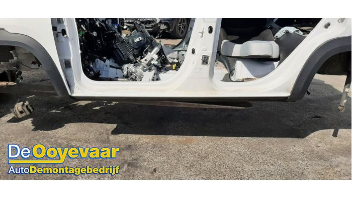 Używane Próg lewy Dacia Spring 65 Cena na żądanie oferowane przez Autodemontagebedrijf De Ooyevaar