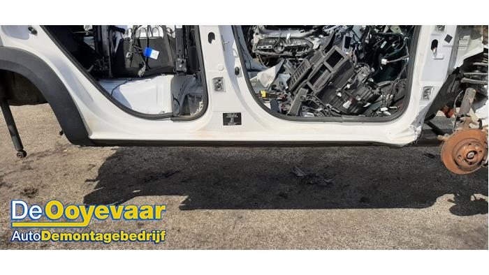 Używane Próg prawy Dacia Spring 65 Cena na żądanie oferowane przez Autodemontagebedrijf De Ooyevaar