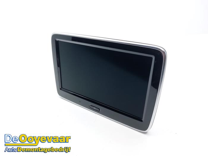 Begagnade Innerdisplay Mercedes S (222.0/222.1) 3.0 S-350 BlueTEC, S-350 d 24V 4-Matic Pris € 169,99 Marginaltabell erbjuds av Autodemontagebedrijf De Ooyevaar