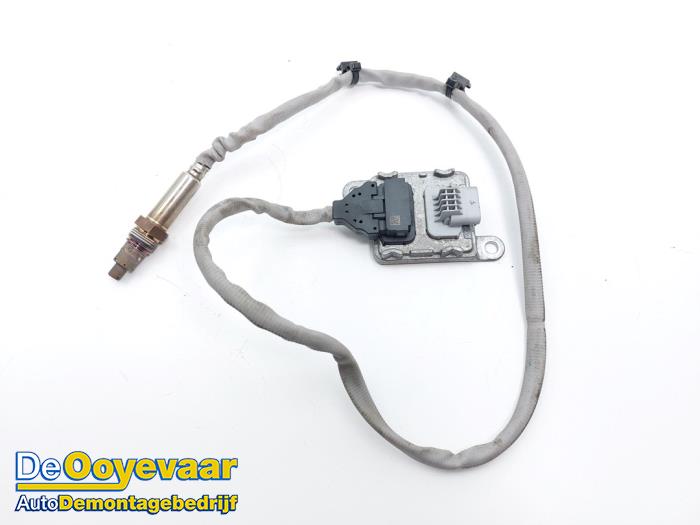 Begagnade NOx-sensor Renault Trafic (1FL/2FL/3FL/4FL) 2.0 dCi 16V 120 Pris € 124,99 Marginaltabell erbjuds av Autodemontagebedrijf De Ooyevaar