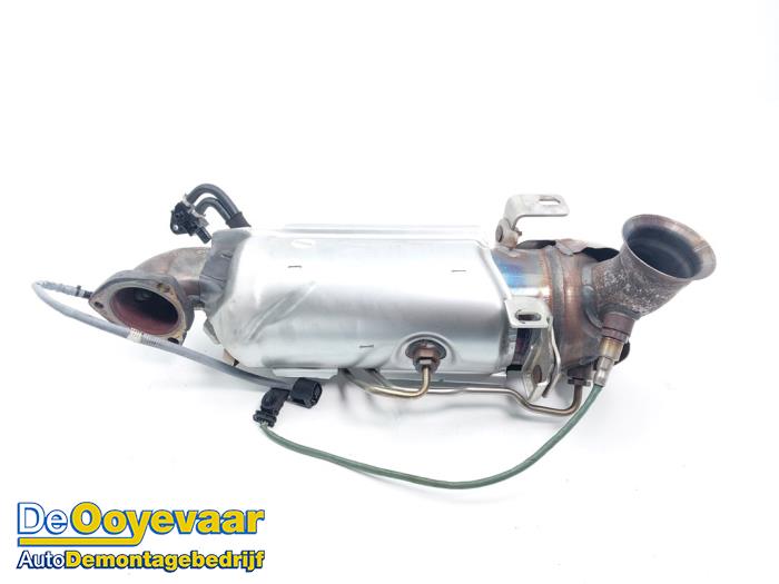 Usagé Catalyseur Peugeot 308 SW (F4/FC/FN/FR) 1.6 16V HYbrid 180 e-EAT8 Prix € 224,99 Règlement à la marge proposé par Autodemontagebedrijf De Ooyevaar