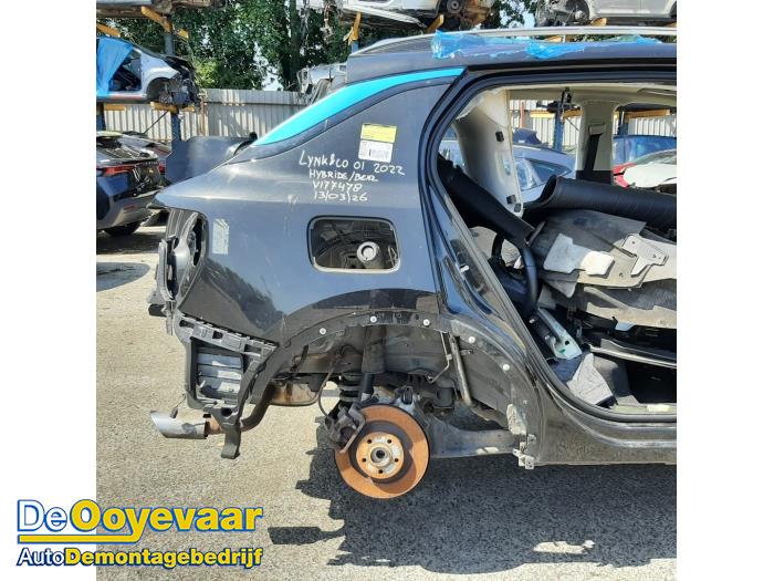 Używane Element karoserii prawy tyl Lynk &amp; Co 01 1.5 PHEV Cena na żądanie oferowane przez Autodemontagebedrijf De Ooyevaar