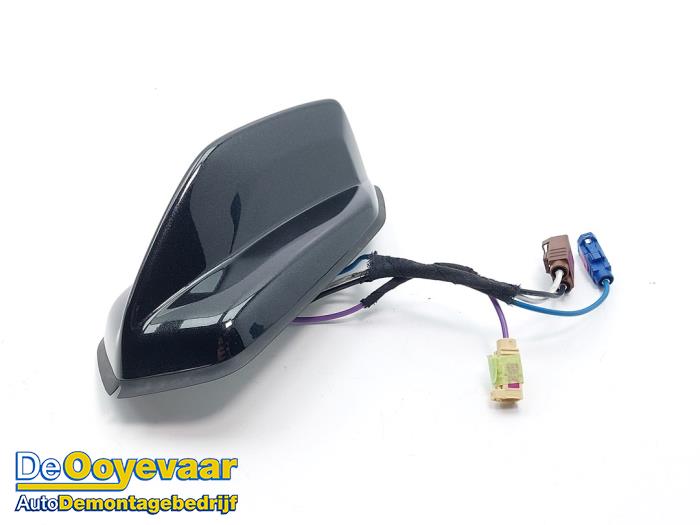 Używane Antena Lynk &amp; Co 01 1.5 PHEV Cena € 50,00 Procedura marży oferowane przez Autodemontagebedrijf De Ooyevaar