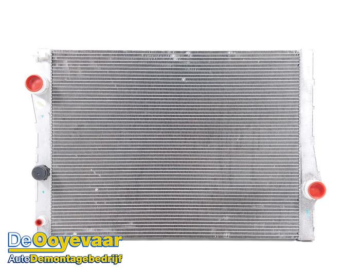 Used Radiator BMW X5 (F15) xDrive 40e 2.0 Price € 39,99 Margin scheme offered by Autodemontagebedrijf De Ooyevaar