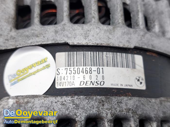 Dynamo van een BMW 1 serie (E81) 118i 16V 2009