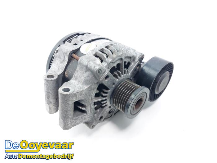 Dynamo van een BMW 1 serie (E81) 118i 16V 2009