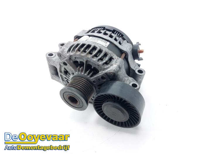 Begagnade Dynamo BMW 1 serie (E81) 118i 16V Pris € 25,00 Marginaltabell erbjuds av Autodemontagebedrijf De Ooyevaar