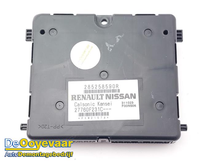Używane Modul climatronic Renault Clio V (RJAB) 1.0 TCe 90 12V Cena € 85,00 Procedura marży oferowane przez Autodemontagebedrijf De Ooyevaar