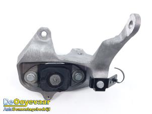 Engine mount from a Mercedes-Benz eVito (447.6) 41/60/66 kWh 2025