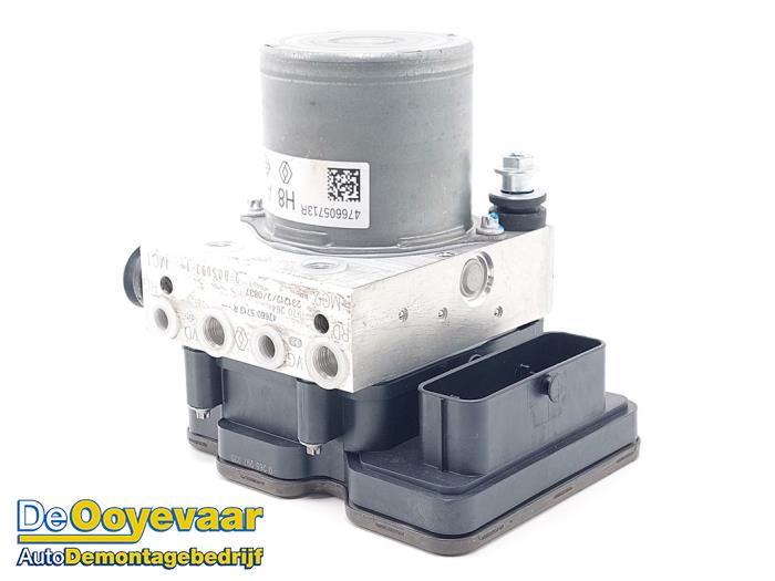 Usagé Bloc ABS Renault Clio V (RJAB) 1.0 TCe 90 12V Prix € 49,99 Règlement à la marge proposé par Autodemontagebedrijf De Ooyevaar