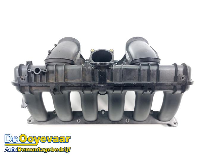 Gebrauchte Ansaugbrugge BMW 3 serie Touring (E91) 325i 24V Preis € 149,99 Margenregelung angeboten von Autodemontagebedrijf De Ooyevaar