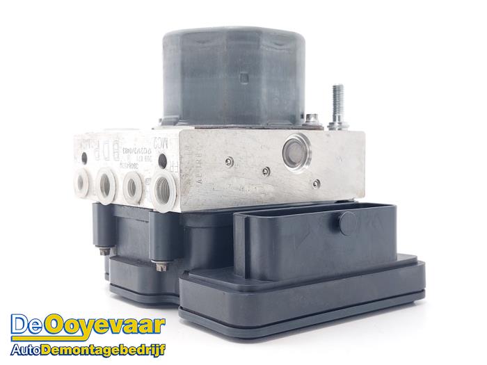 Gebrauchte ABS Pumpe Opel Corsa E 1.4 16V Preis € 29,99 Margenregelung angeboten von Autodemontagebedrijf De Ooyevaar