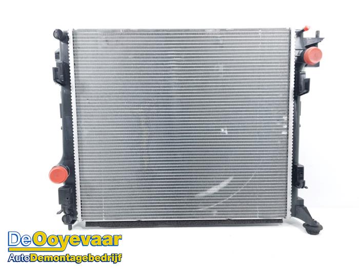 Usagé Radiateur Nissan Qashqai (J12) 1.3 DIG-T MHEV 16V Prix € 179,99 Règlement à la marge proposé par Autodemontagebedrijf De Ooyevaar