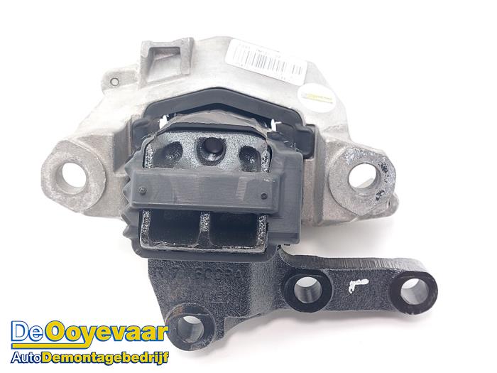 Used Engine mount Ford Mondeo V Wagon 2.0 Hybrid 16V Price € 39,99 Margin scheme offered by Autodemontagebedrijf De Ooyevaar