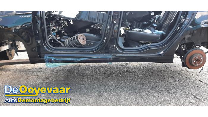 Używane Próg lewy Ford Mondeo V Wagon 2.0 Hybrid 16V Cena na żądanie oferowane przez Autodemontagebedrijf De Ooyevaar