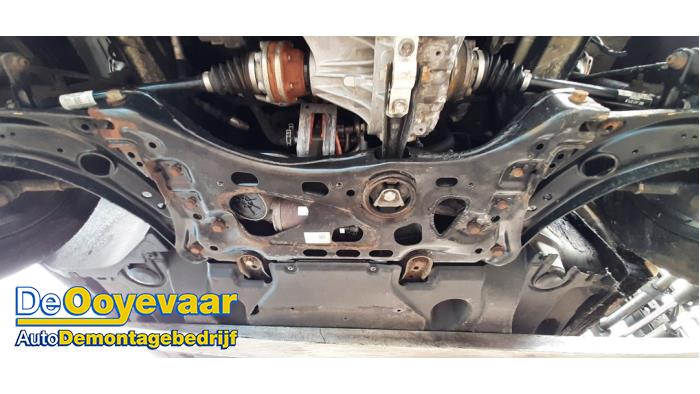 Usados Subchasis Volkswagen Golf VII (AUA) e-Golf Precio € 39,99 Norma de margen ofrecido por Autodemontagebedrijf De Ooyevaar