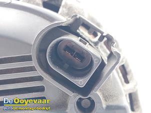 Dynamo från en Volkswagen Polo V (6R) 1.2 TDI 12V BlueMotion 2010