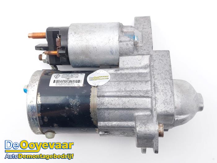 Begagnade Startmotor Renault Megane IV Estate (RFBK) 1.0 TCE Pris € 29,99 Marginaltabell erbjuds av Autodemontagebedrijf De Ooyevaar