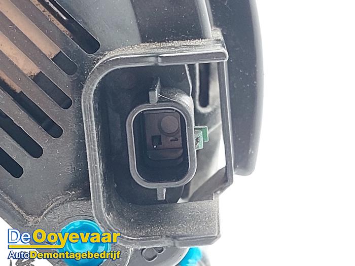 Dynamo van een Renault Captur I (2R) 0.9 Energy TCE 12V 2019