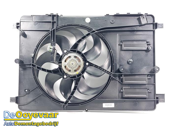 Używane Wentylator Volvo V40 (MV) 2.0 T2 16V Cena € 129,99 Procedura marży oferowane przez Autodemontagebedrijf De Ooyevaar