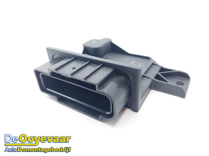 Usagé Module pompe carburant Opel Astra K Sports Tourer 1.2 Turbo 12V Prix € 54,99 Règlement à la marge proposé par Autodemontagebedrijf De Ooyevaar