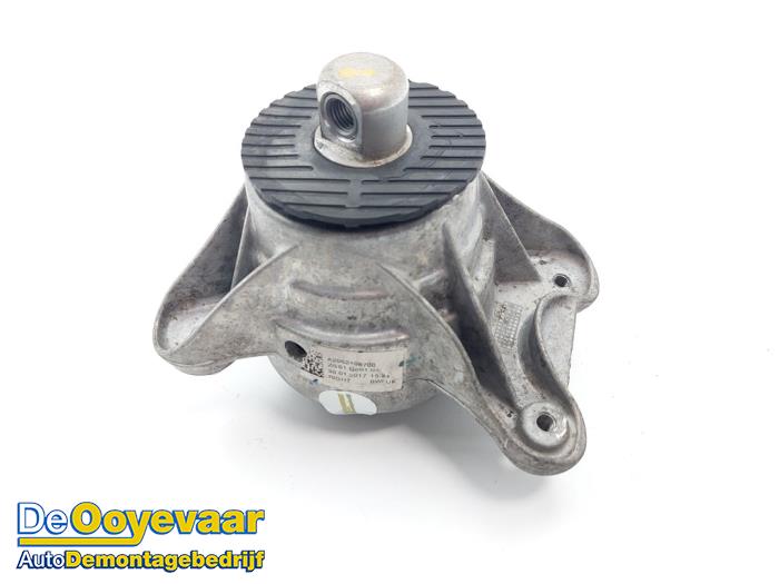 Used Engine mount Mercedes C (W205) C-63 S,Edition 1 AMG 4.0 V8 Biturbo Price € 224,99 Margin scheme offered by Autodemontagebedrijf De Ooyevaar