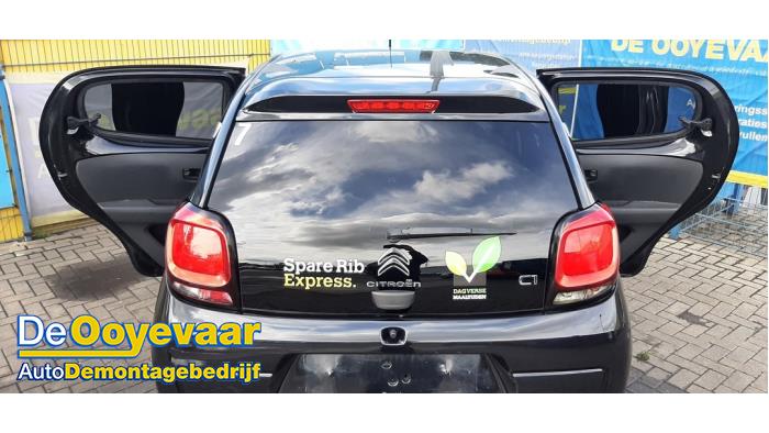 Begagnade Baklucka Citroen C1 1.0 12V VVT-i Pris € 124,99 Marginaltabell erbjuds av Autodemontagebedrijf De Ooyevaar