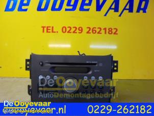Used Radio CD player Opel Agila (B) 1.0 12V Price € 22,00 Margin scheme offered by Autodemontagebedrijf De Ooyevaar