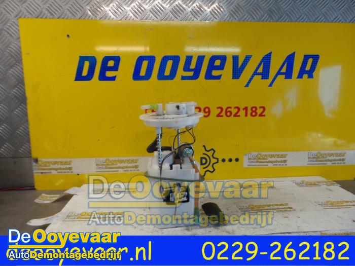 Używane Pompa benzynowa Hyundai i10 (F5) 1.1i 12V Cena € 29,99 Procedura marży oferowane przez Autodemontagebedrijf De Ooyevaar