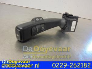 Gebrauchte Richtungsanzeiger Schalter Volvo V60 I (FW/GW) 2.4 D6 20V Plug-in Hybrid AWD Preis € 14,99 Margenregelung angeboten von Autodemontagebedrijf De Ooyevaar
