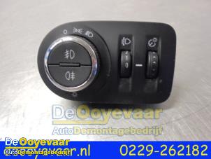 Used Light switch Opel Meriva 1.4 16V Ecotec Price € 19,99 Margin scheme offered by Autodemontagebedrijf De Ooyevaar