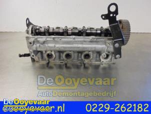 Used Cylinder head Renault Kangoo Express (FW) 1.5 dCi 90 FAP Price € 149,99 Margin scheme offered by Autodemontagebedrijf De Ooyevaar