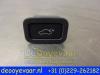Tailgate switch from a Volvo V70 (BW), 2007 / 2016 1.6 T4 16V, Combi/o, Petrol, 1.596cc, 132kW (179pk), FWD, B4164T, 2010-10 / 2015-12, BW48 2014