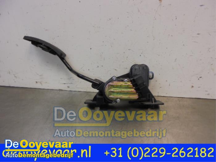 Gebrauchte Gaspedalposition Sensor Mitsubishi Grandis (NA) 2.0 DI-D 16V Preis € 25,00 Margenregelung angeboten von Autodemontagebedrijf De Ooyevaar