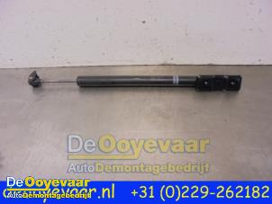Used Rear door stop 4-door, right BMW 7 serie (F01/02/03/04) 750i,Li,LiS V8 32V Price € 14,99 Margin scheme offered by Autodemontagebedrijf De Ooyevaar