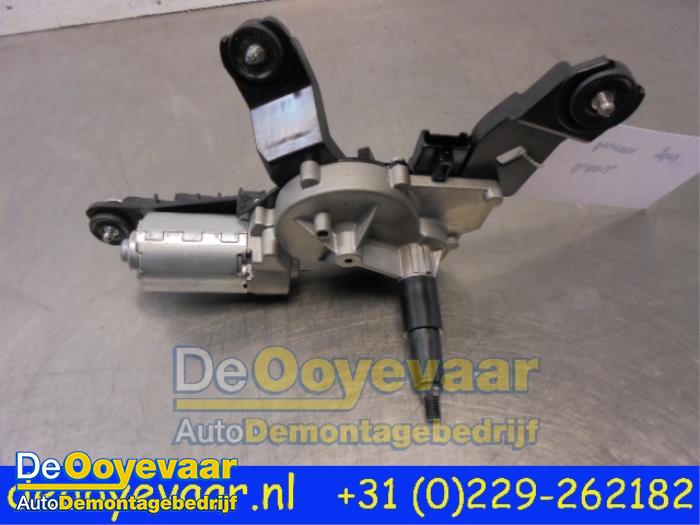 Moteur essuie-glace arrière d'un Kia Picanto (TA) 1.0 12V 2015
