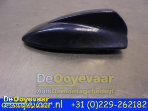 Used Antenna Volvo V40 (MV) 2.0 D4 16V Price € 24,98 Margin scheme offered by Autodemontagebedrijf De Ooyevaar