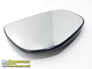 Used Mirror glass, right Citroen C4 Cactus (0B/0P) 1.2 PureTech 82 12V Price € 9,99 Margin scheme offered by Autodemontagebedrijf De Ooyevaar