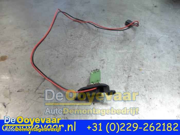 Heater resistor from a Renault Kangoo Express (FW) 1.5 dCi 70 2010