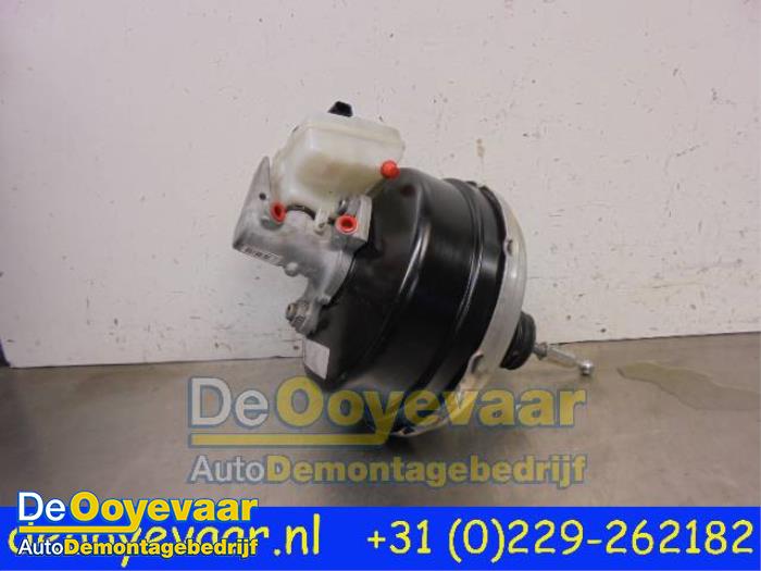Usagé Servo frein Audi A4 (B8) 2.0 TDI 16V Prix € 19,99 Règlement à la marge proposé par Autodemontagebedrijf De Ooyevaar