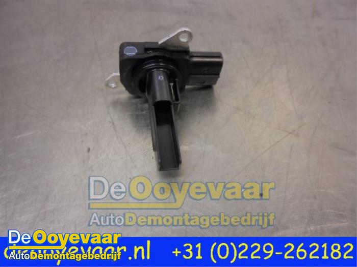 Gebrauchte Luftmassenmesser Toyota Yaris III (P13) 1.5 16V Hybrid Preis € 15,00 Margenregelung angeboten von Autodemontagebedrijf De Ooyevaar
