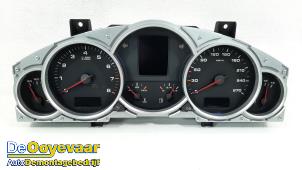 Usados Panel de instrumentación Porsche Cayenne (9PA) 4.8 V8 32V GTS Precio € 199,99 Norma de margen ofrecido por Autodemontagebedrijf De Ooyevaar