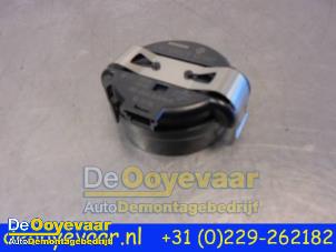 Used Rain sensor Renault Clio IV (5R) 0.9 Energy TCE 90 12V Price € 14,99 Margin scheme offered by Autodemontagebedrijf De Ooyevaar