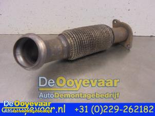 Used Exhaust front section Mercedes A (W176) 1.5 A-180 CDI, A-180d 16V Price € 29,99 Margin scheme offered by Autodemontagebedrijf De Ooyevaar