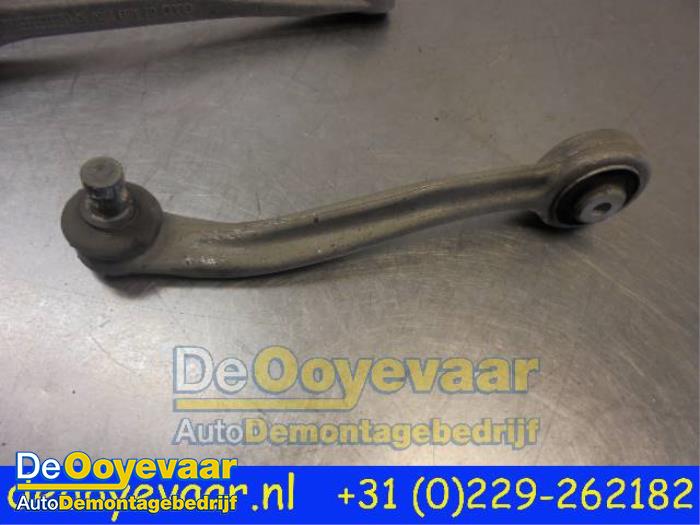 Front upper wishbone, right from a Audi A5 Sportback (8TA) 1.8 TFSI 16V 2012