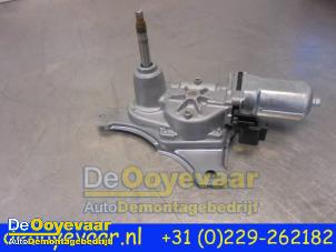 Używane Silnik wycieraczki tylnej Daihatsu Cuore (L251/271/276) 1.0 12V DVVT Cena € 14,98 Procedura marży oferowane przez Autodemontagebedrijf De Ooyevaar