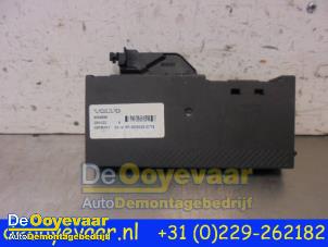 Used Navigation module Volvo XC90 I 2.9 T6 24V Price € 34,99 Margin scheme offered by Autodemontagebedrijf De Ooyevaar