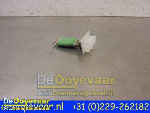 Used Heater resistor Peugeot 107 1.0 12V Price € 9,99 Margin scheme offered by Autodemontagebedrijf De Ooyevaar